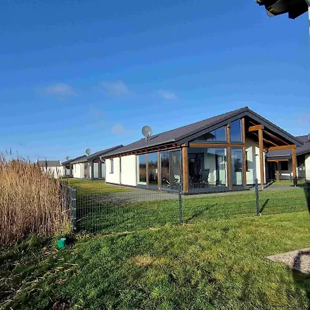 G28 Eingezaeuntes Mit Infrarotkabine Holiday home Butjadingen